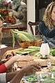 suburgatory-wishbone