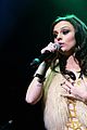 cher-q102