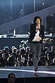 1d-brit-perform