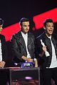 1d-brit-perform