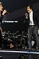 1d-brit-perform