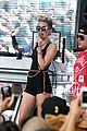 miley-mackapooloza