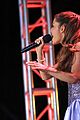 ariana-preshow
