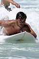 liam-surfing