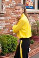 zendaya-yellow