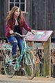 chloe-bikeride