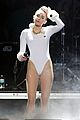miley-y1jb