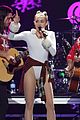 miley-y1jb