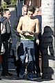 austin-shirtless