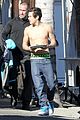 austin-shirtless