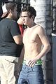 austin-shirtless