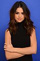selena-portrait