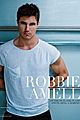 robbie-glam