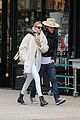 hadid-affectionate1