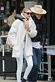 hadid-affectionate1