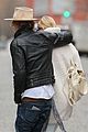 hadid-affectionate1