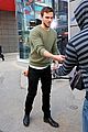 hoult-freeing1