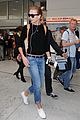 hoult-karlie1