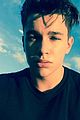 austin-shirtless