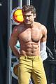 efron-baywatch