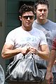 zac-biceps