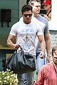zac-biceps