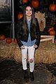 chloe-pumpkin