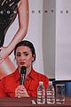 demi-waitin