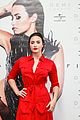 demi-waitin