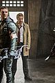 arrow-con