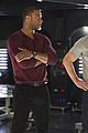 arrow-con