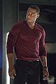 arrow-con