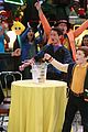 liv-scoop