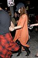 selena-hands