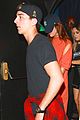 selena-hands