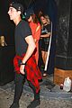 selena-hands