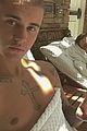 bieber-holds