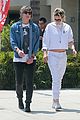 kristen-shopping