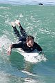 hemsworth-surfing