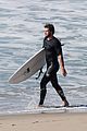hemsworth-surfing