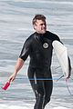 hemsworth-surfing