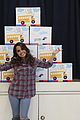 yoobi-beckyg