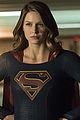 supergirl-changing