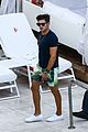 efron-poolside