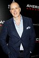 obrien-suitup
