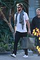 hemsworth-shopping