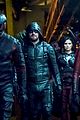 arrow-goodbye
