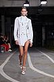 carad-offwhite