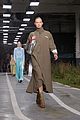 carad-offwhite
