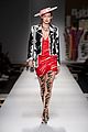 hadid-moschino2